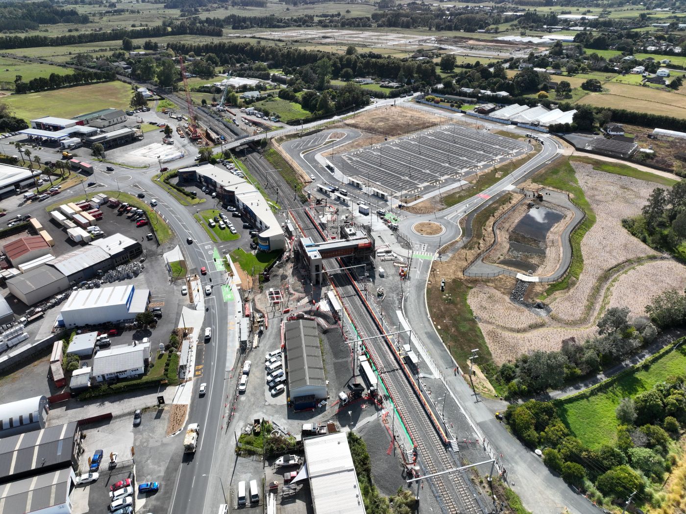 🇳🇿 Novas estações ferroviárias ampliam conexão de South Auckland e preparam região para crescimento urbano